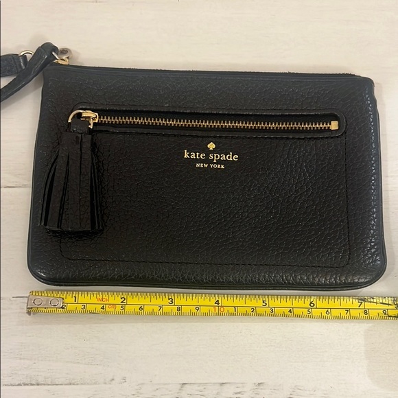 Kate Spade Black Tinie Chester Street Pebble Leather Wristlet - Picture 11 of 12